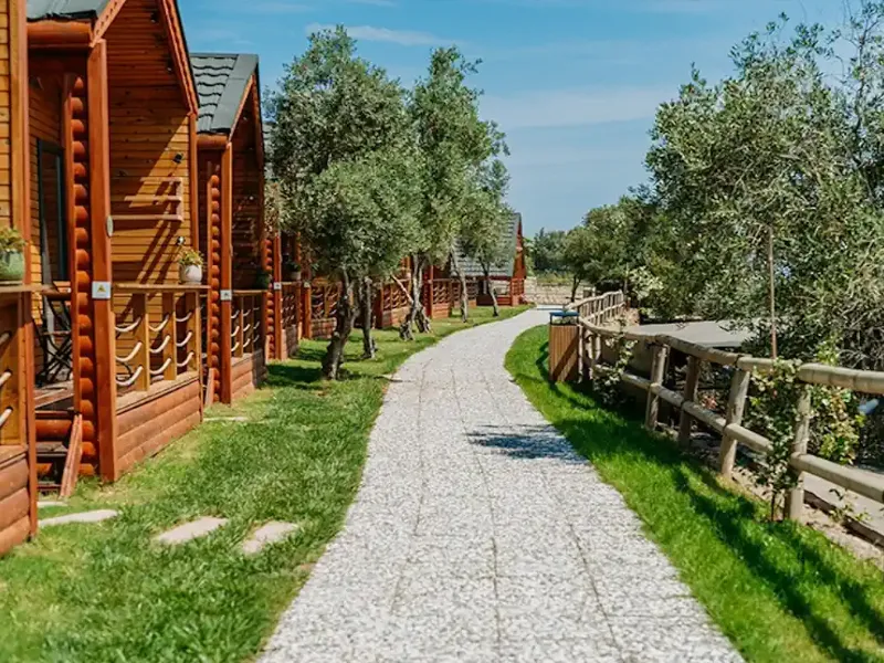 İzmir’de Günlük Bungalov Evleri Doors Urla